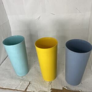 Lot of 3 Tupperware 1348 16oz Tumbler 6.5" Cups Blue & Yellow